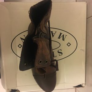 Steve Madden brown combat boots size 8